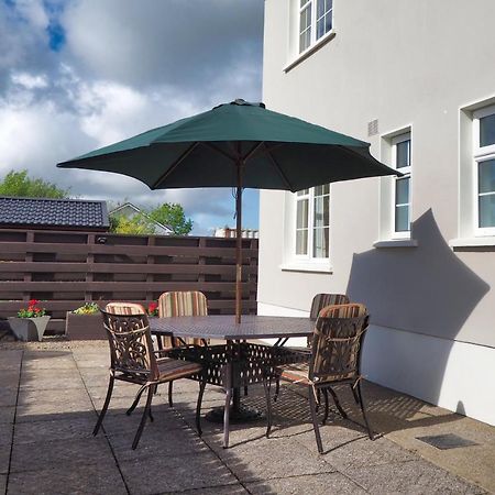 Hillcrest Luxury Apartment Kilrush Extérieur photo